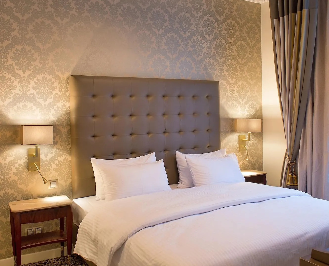 Saint-honore 3* Paris
